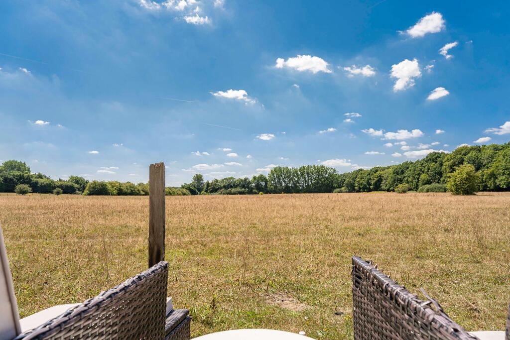 Additional image 20 of Gould Close, Welham Green, AL9