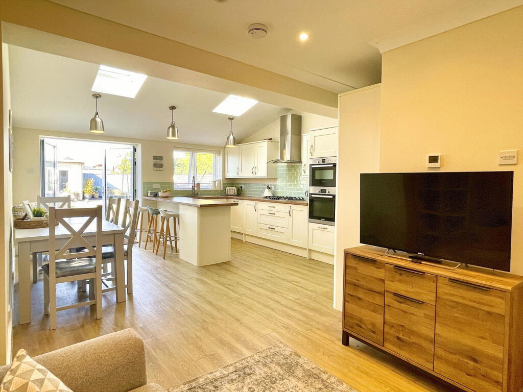 Additional image 11 of Deanscroft Road, Bournemouth, BH10 6JP