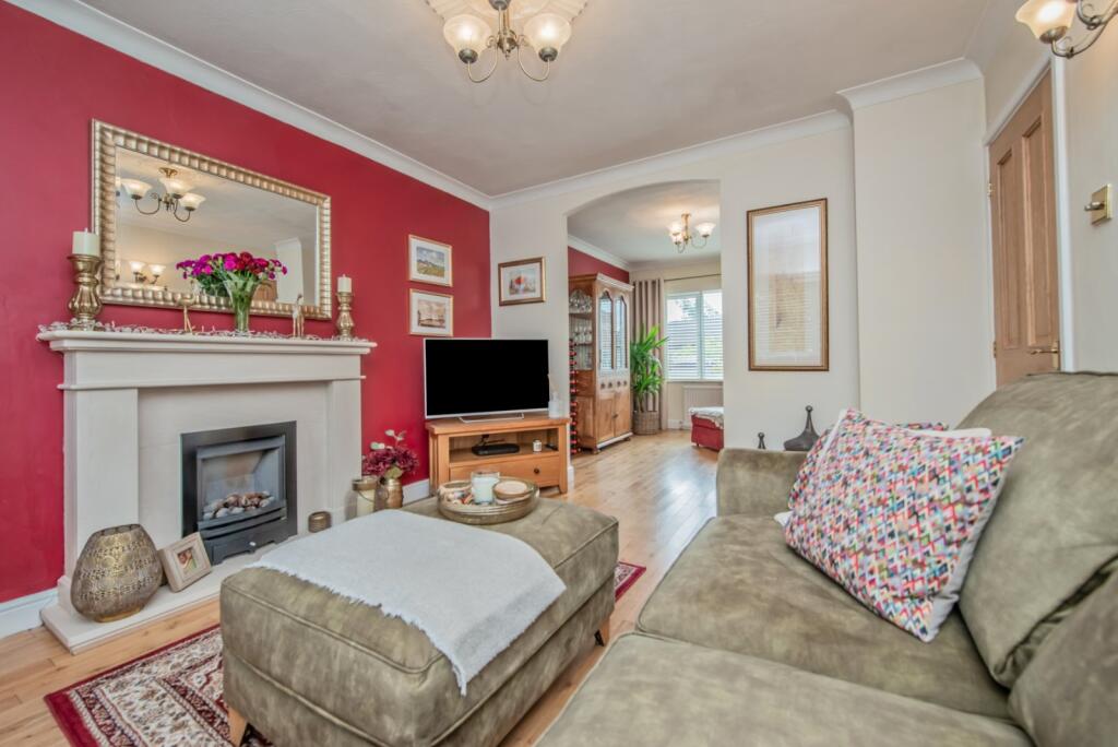 Additional image 3 of Peaseland Close, Cleckheaton, West Yorkshire, BD19