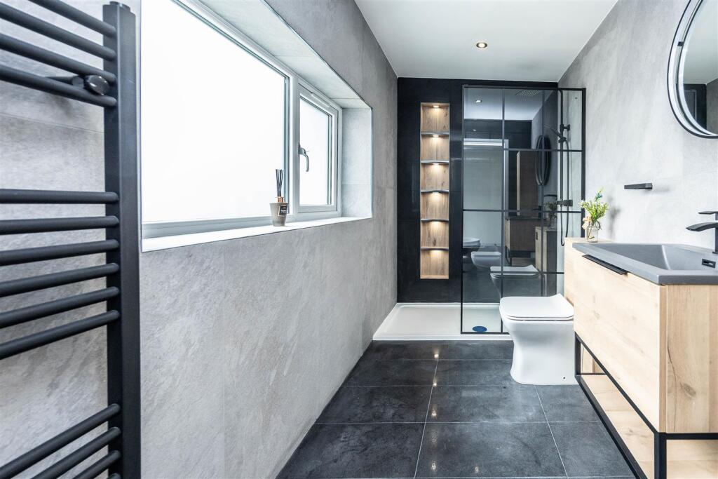 Additional image 20 of Banks Lane, Riddlesden, Keighley