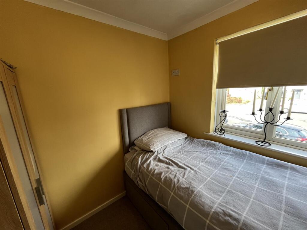 Additional image 16 of Bourbon Close, Bradford