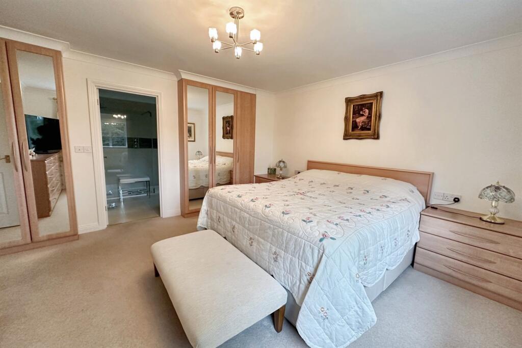 Additional image 11 of Verwood