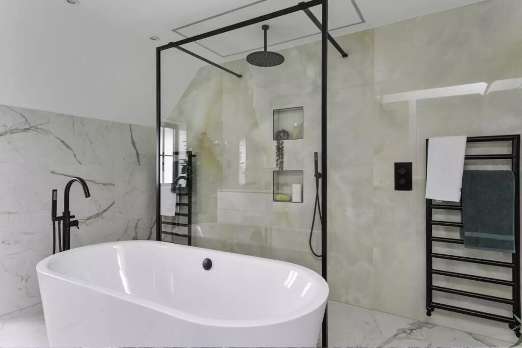 Additional image 18 of Kemp, Skylarks, Rottingdean