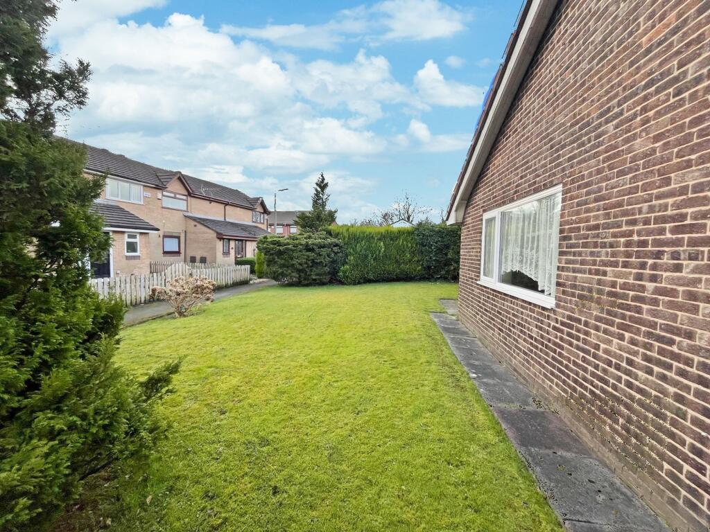 Additional image 16 of Selbourne Close, Westhoughton, BL5