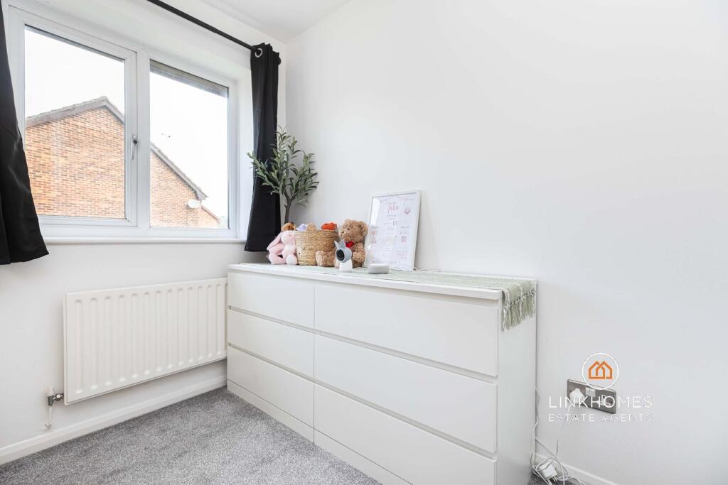 Additional image 21 of Willwood Close, Poole, BH17