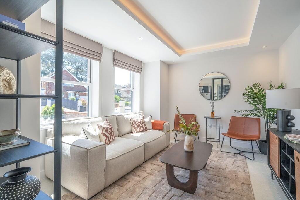 Additional image 37 of Lilliput Road, Poole, BH14