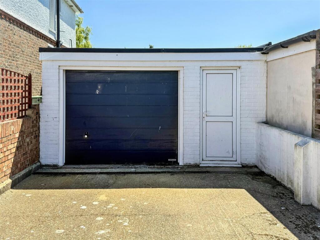 Additional image 14 of Ringwood Road, Eastbourne