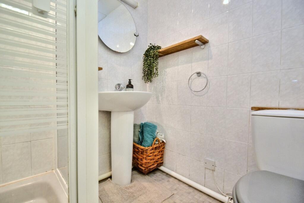 Additional image 16 of Broadstone