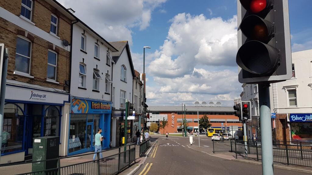 Additional image 7 of The Triangle, Triangle