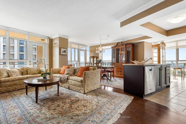Additional image 3 of 3 Marine Parade Dr Unit 1606