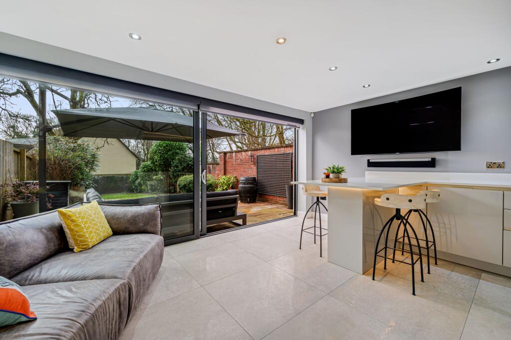 Additional image 16 of Greenmount Close, Heaton, BL1 5 – Exclusive Gated Home with a South-Facing Garden & Luxury Interiors