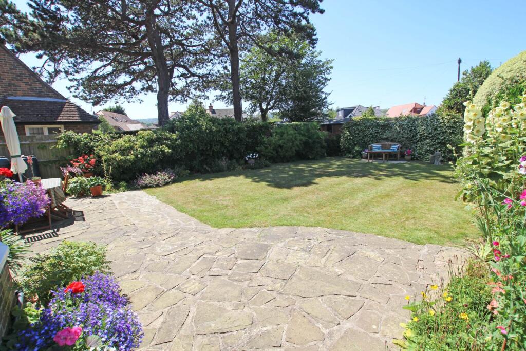 Additional image 13 of Park Avenue, Eastbourne, BN22 9QN