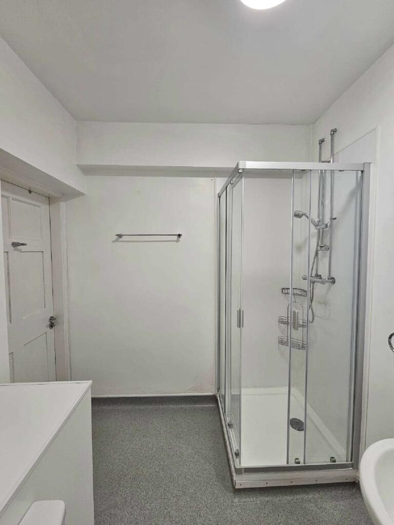 Additional image 6 of Studio, Birmingham, West Midlands, B3