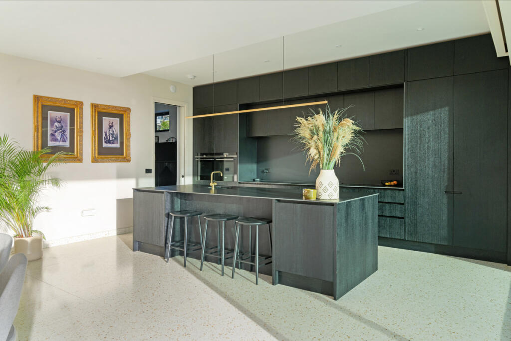 Additional image 29 of Roedean Road, Brighton, BN2