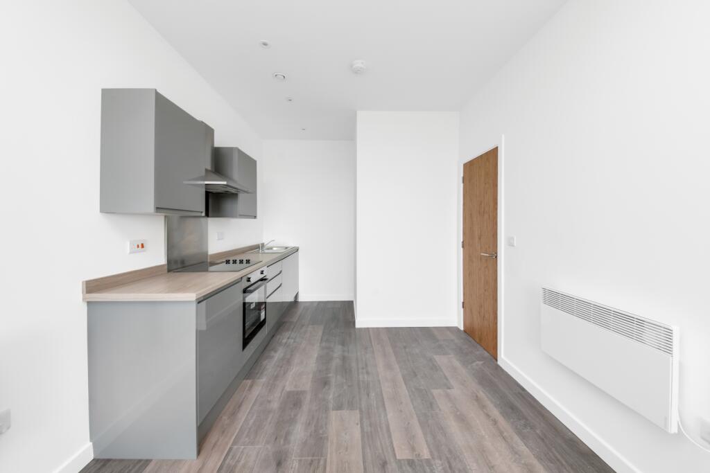 Additional image 4 of Card House, Bingley Road, Bradford, BD9