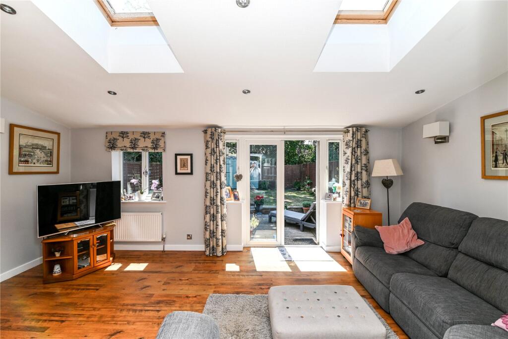 Additional image 2 of Akeshill Close, New Milton, Hampshire, BH25