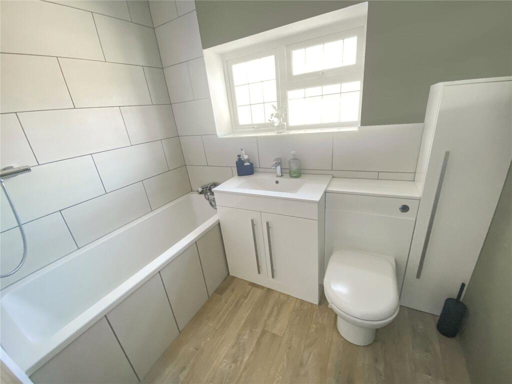 Additional image 10 of Townsend Crescent, Littlehampton