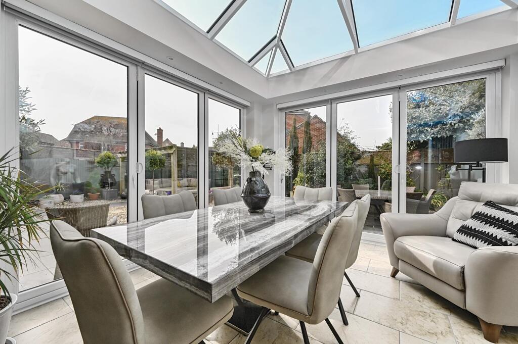 Additional image 6 of Auckland Quay, Eastbourne