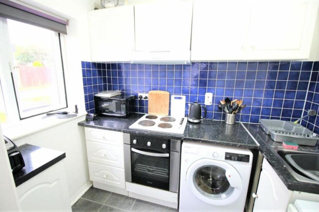 Additional image 2 of Pennine Road, Bromsgrove, B61