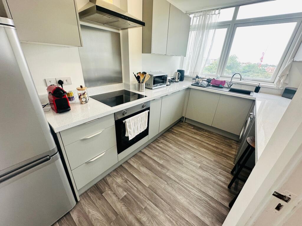 Bath Road, BOURNEMOUTH