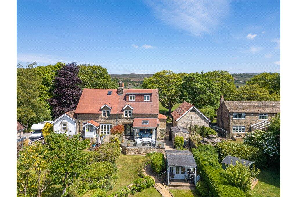 Additional image 2 of High Winds, Wharfeside Avenue, Threshfield, North Yorkshire, BD23 5BS