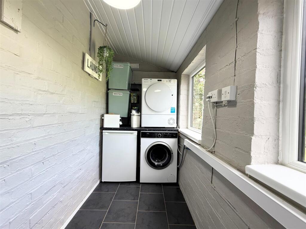 Additional image 17 of Spies Lane, Halesowen