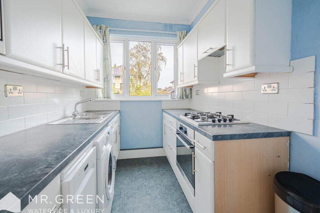 Additional image 13 of Thistlebarrow Road, Bournemouth. BH7 7AJ