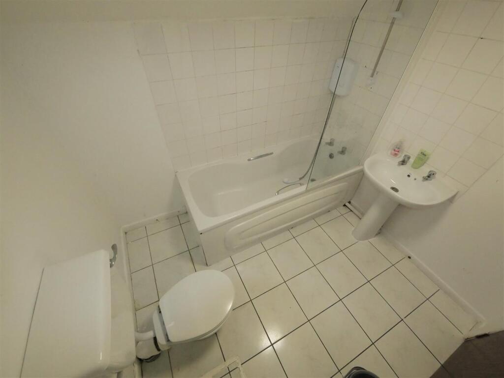 Additional image 5 of The Mount, Bournemouth, BH1