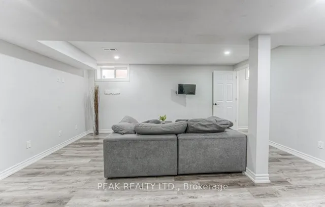 Additional image 10 of 583 Windflower Cres