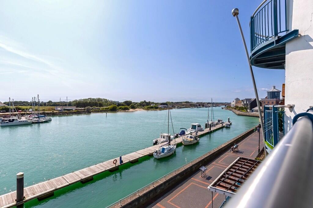 Additional image 15 of Pier Road, Littlehampton, West Sussex, BN17