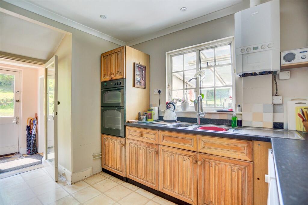 Additional image 28 of Valley Road, Peacehaven, BN10