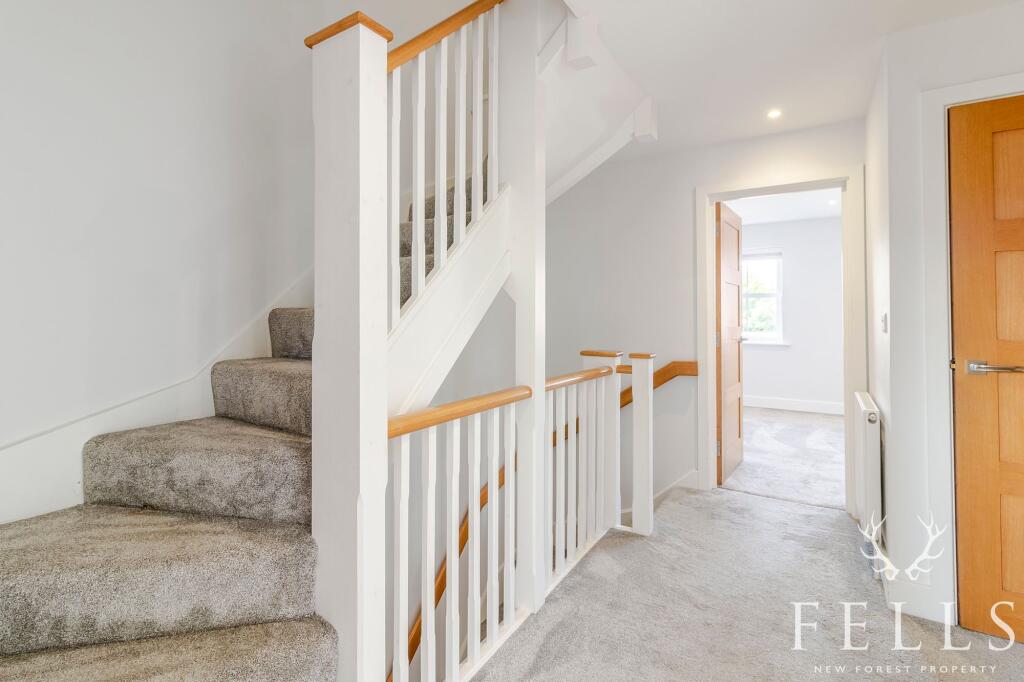 Additional image 12 of Christchurch Road, Ringwood, BH24