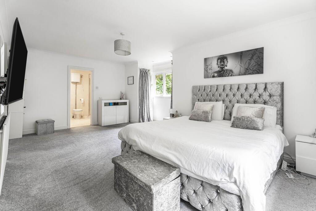 Additional image 14 of Orchard Road, Tewin, Welwyn, AL6