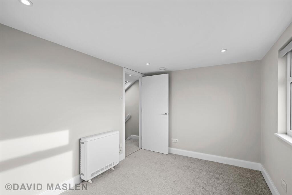 Additional image 9 of Whippingham Road