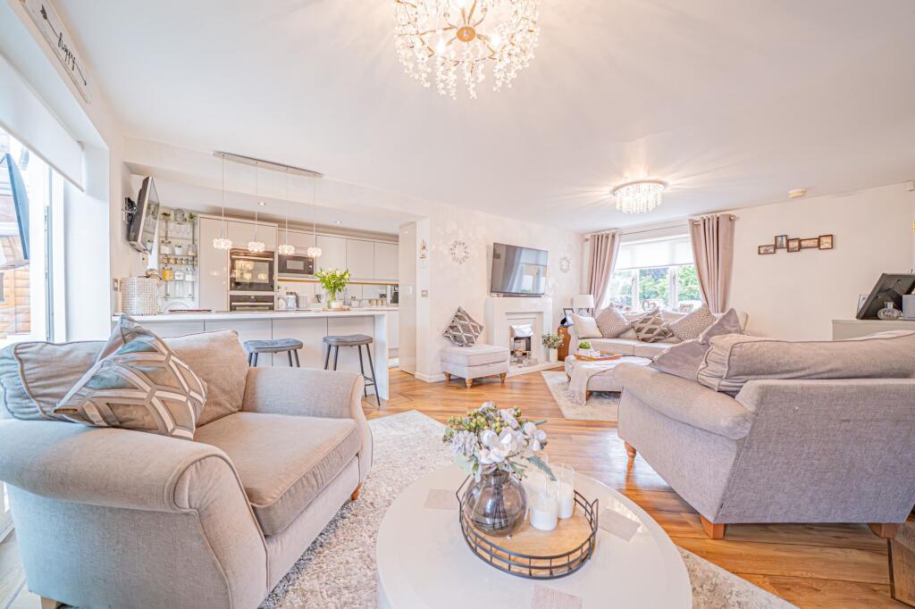 Additional image 31 of Oakhall Drive, Dorridge, B93