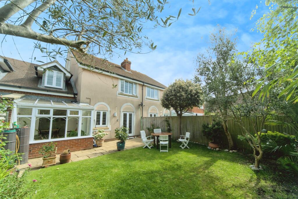 Additional image 15 of Silver Strand West, Eastbourne