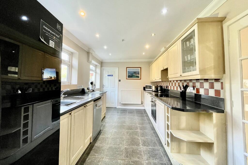 Additional image 9 of Carrbridge Close, Talbot Woods, Bournemouth, BH3