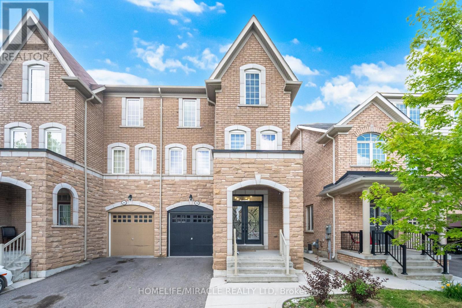 28 SUSSEXVALE DRIVE|Brampton (Sandringham-Wellington), Ontario L6R3S1