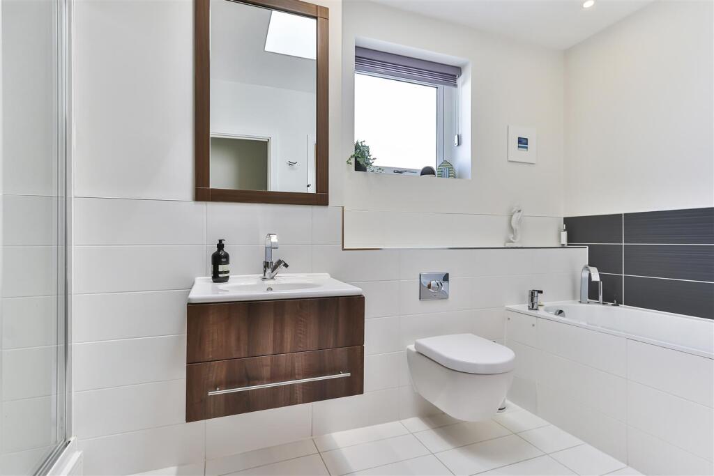 Additional image 14 of Crichel Mount Road, Poole