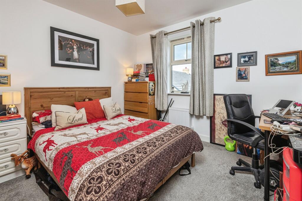 Additional image 11 of Moorside Court, Cleckheaton