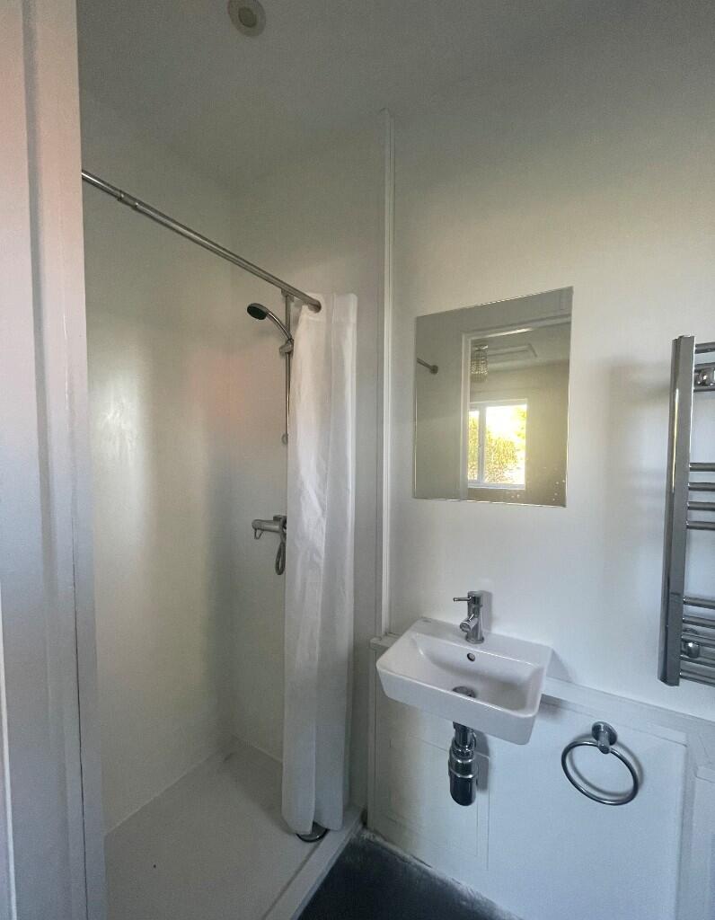 Additional image 12 of Freeman Close, BN18