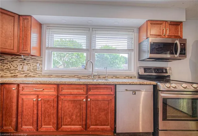 Additional image 7 of 169 Bruce St