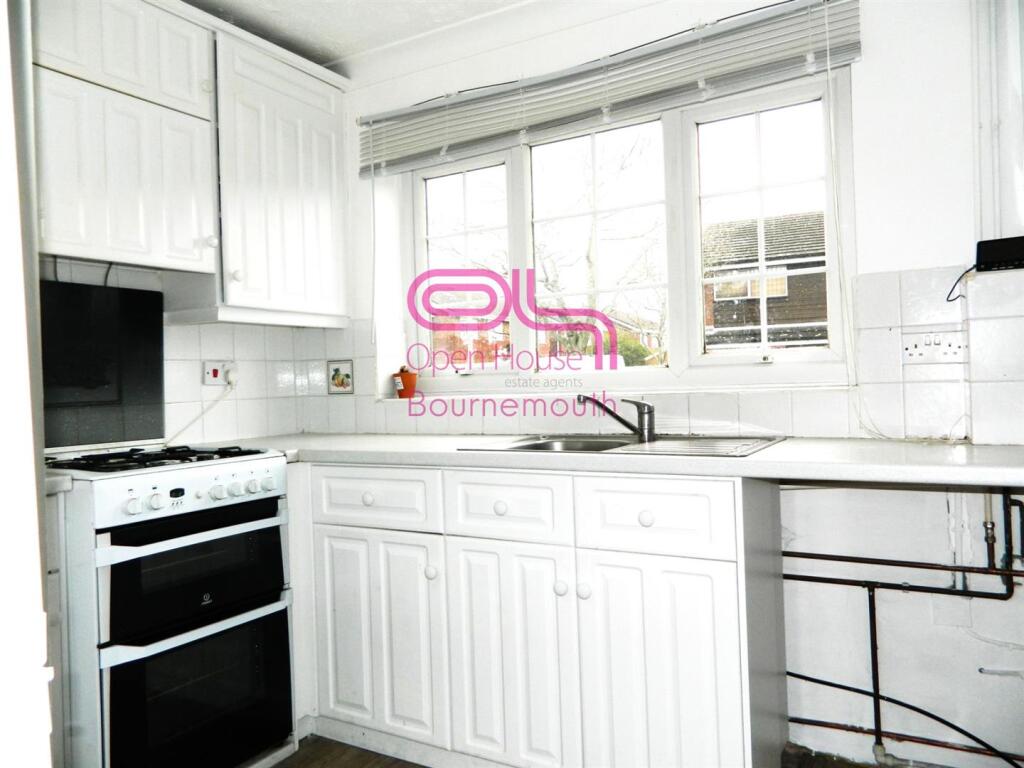 Additional image 5 of Barrowgate Way, Bournemouth