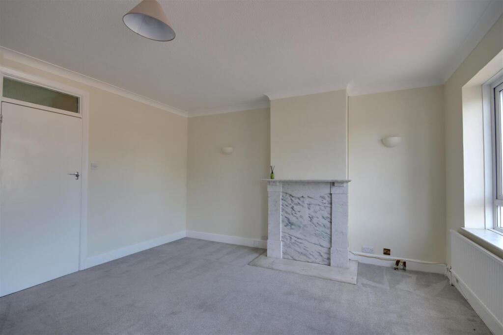 Additional image 10 of South Street, Lancing, BN15