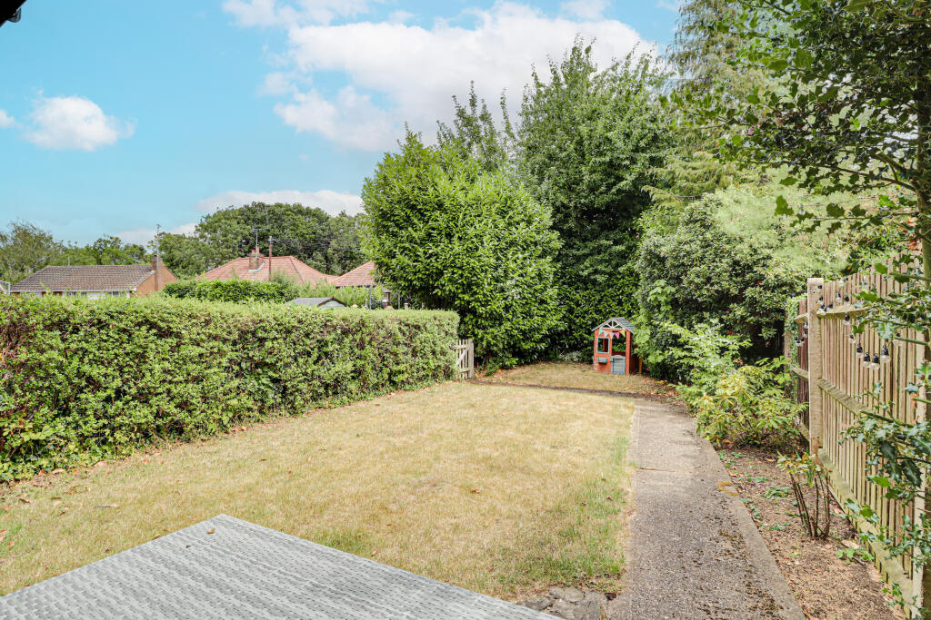 Additional image 11 of Ambleside, Langdale Avenue, Harpenden, AL5