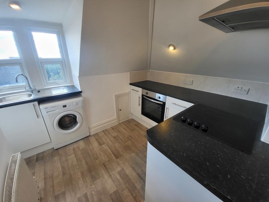 Additional image 34 of Hengistbury Road, Southbourne