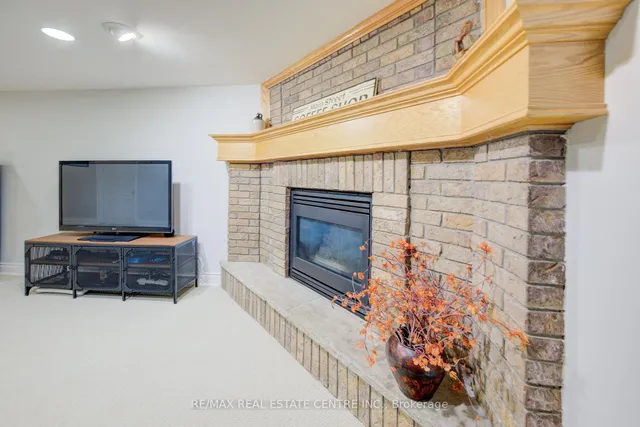 Additional image 39 of 96 Manor Dr