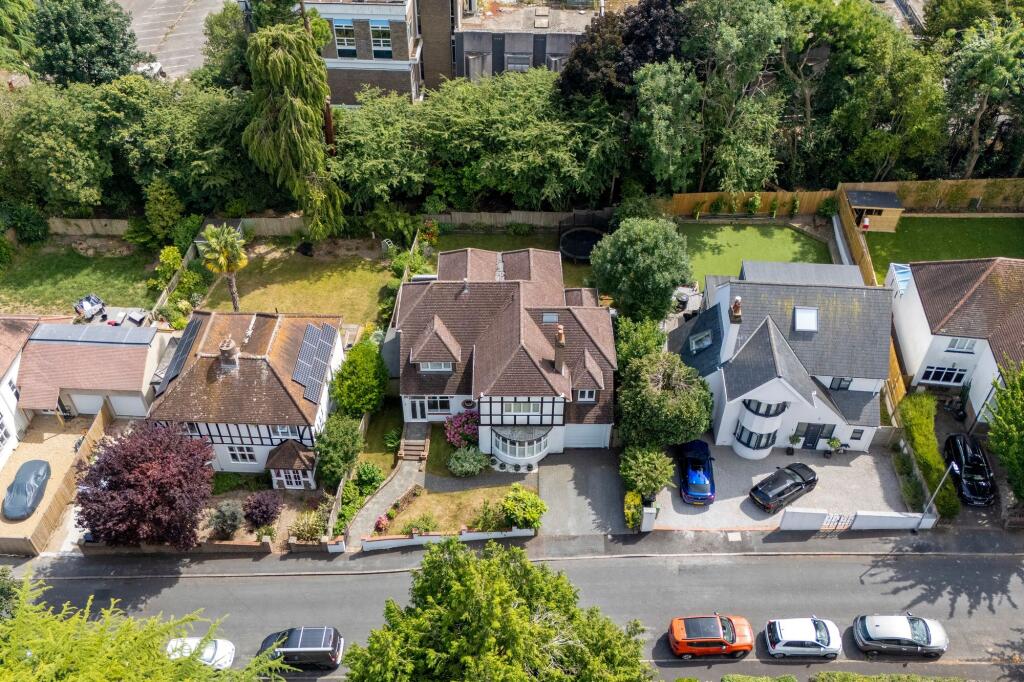 Additional image 32 of Cedars Gardens, Brighton, BN1