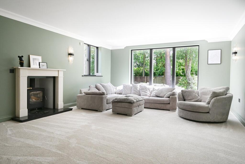 Additional image 6 of Avon Avenue, Ringwood, St Ives, BH24