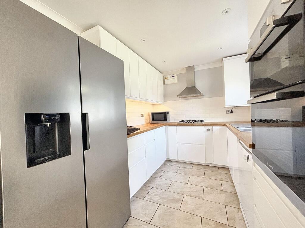 Additional image 9 of Lechlade Gardens, Bournemouth, BH7